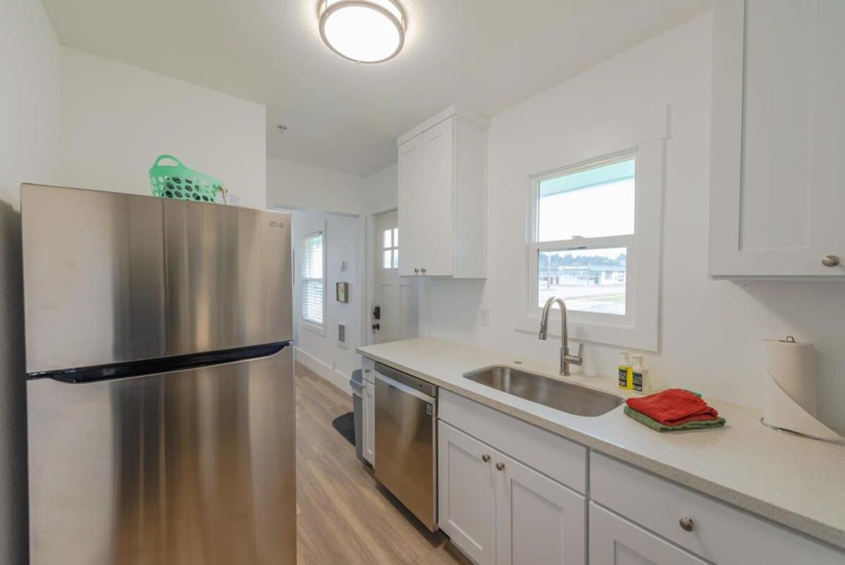 #Stayinmydistrict Coos Bay Cypress Cottage Zewnętrze zdjęcie