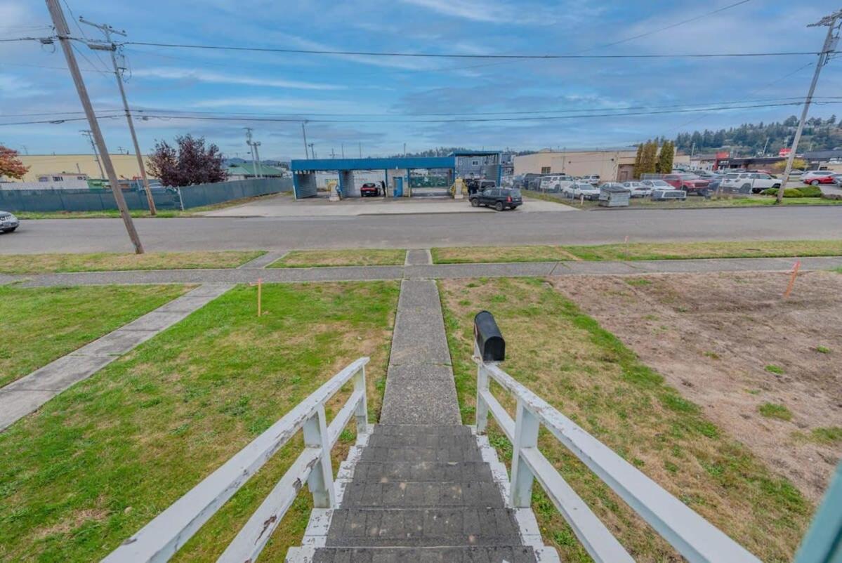 #Stayinmydistrict Coos Bay Cypress Cottage Zewnętrze zdjęcie